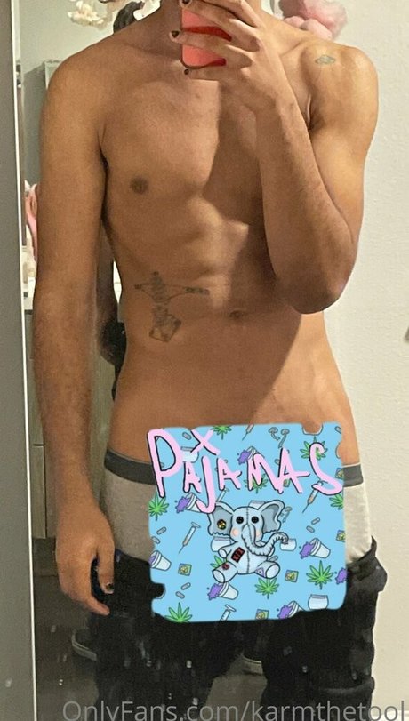 Nacktes geleaktes OnlyFans-Foto von Karmthetool