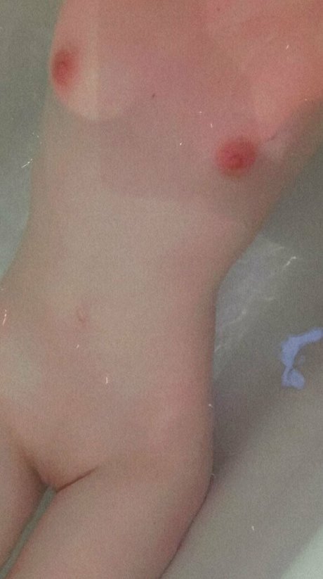 Nacktes geleaktes OnlyFans-Foto von Thelewdbunny