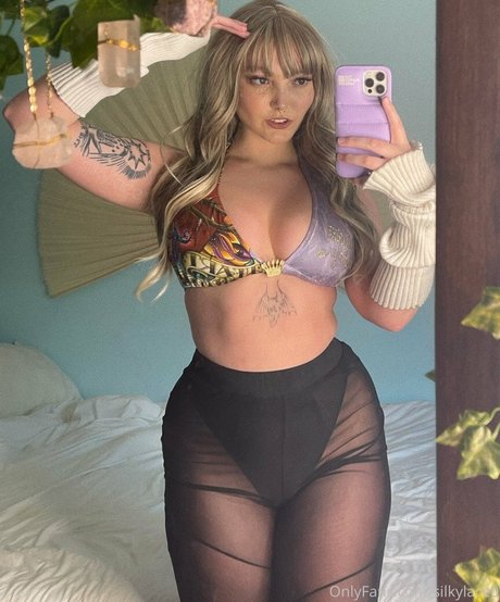Nacktes geleaktes OnlyFans-Foto von Silkylace0