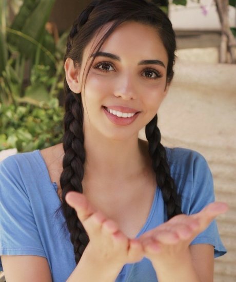 Tara Yazdi