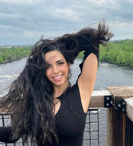 Tara Yazdi