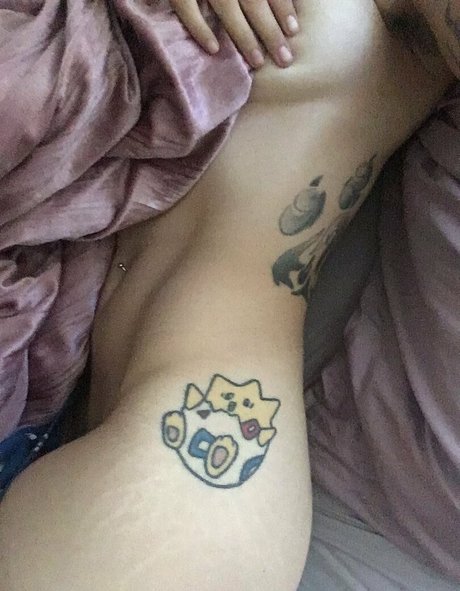 Nacktes geleaktes OnlyFans-Foto von Slightjade