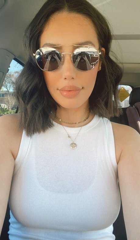 Nacktes geleaktes OnlyFans-Foto von All Bella