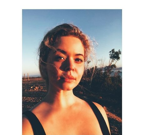 Nacktes geleaktes OnlyFans-Foto von Sasha Pieterse