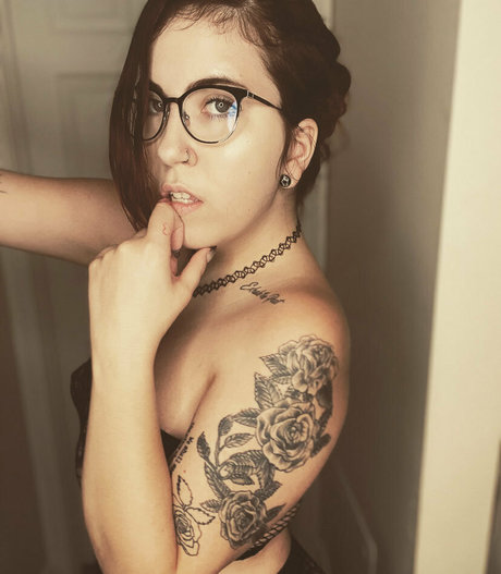 Nacktes geleaktes OnlyFans-Foto von Coralinebb