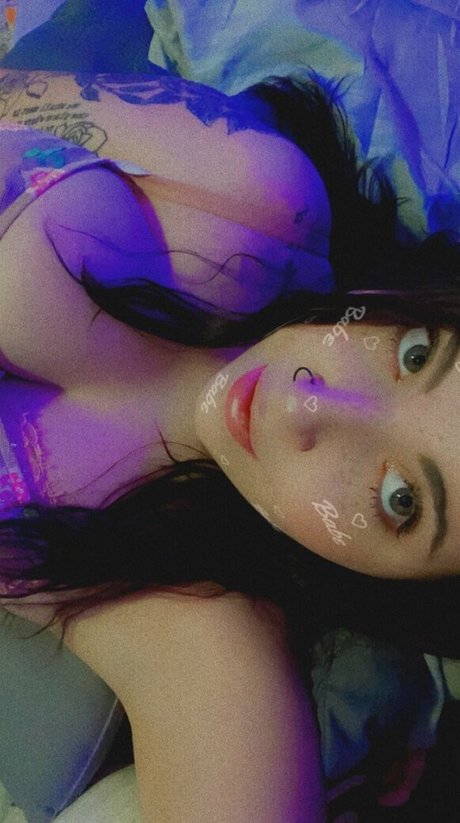Nacktes geleaktes OnlyFans-Foto von Coralinebb