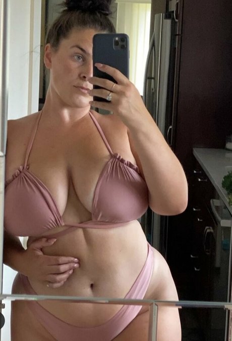Nacktes geleaktes OnlyFans-Foto von Youcancallmelt