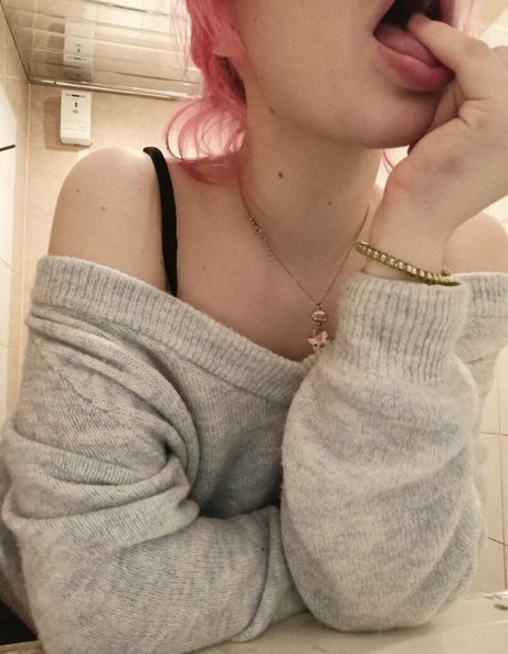 Nacktes geleaktes OnlyFans-Foto von Dirtyblonde