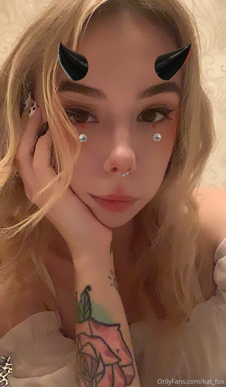 Nacktes geleaktes OnlyFans-Foto von Katfox