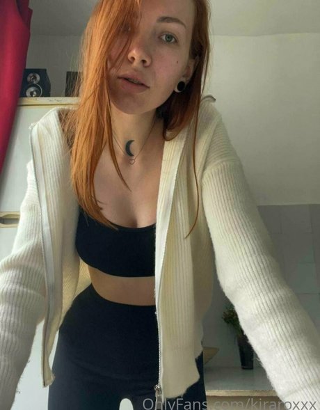 Nacktes geleaktes OnlyFans-Foto von Kira Rox