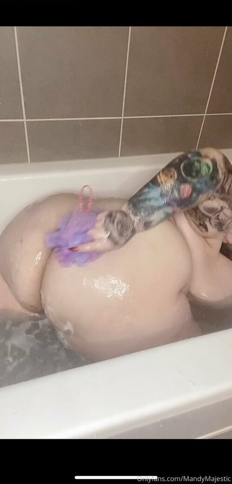 Nacktes geleaktes OnlyFans-Foto von Mandymajestic