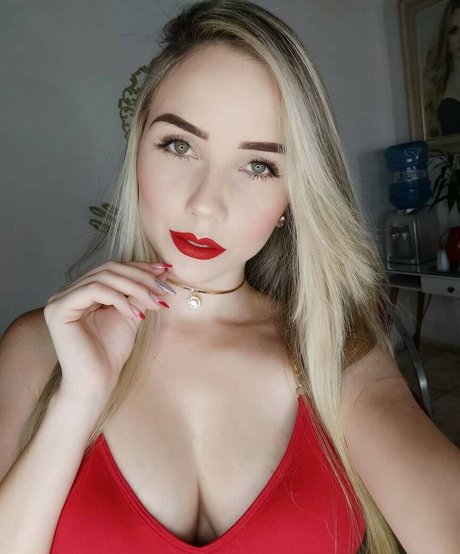 Nacktes geleaktes OnlyFans-Foto von Marcelly Mello