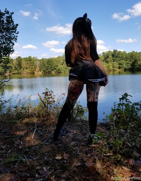 Poppycarminexxx