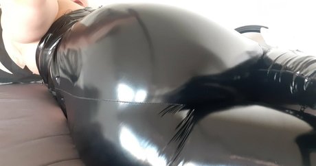 Nacktes geleaktes OnlyFans-Foto von Distannce
