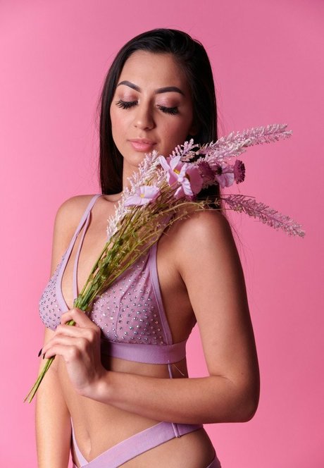 Nacktes geleaktes OnlyFans-Foto von Lil Asian Princess