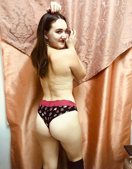 Nacktes geleaktes OnlyFans-Foto von Bellasun