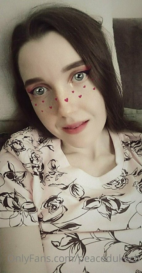 Nacktes geleaktes OnlyFans-Foto von Peacedukecb