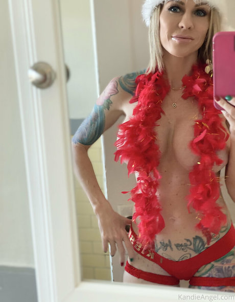 Nacktes geleaktes OnlyFans-Foto von Kandieangel