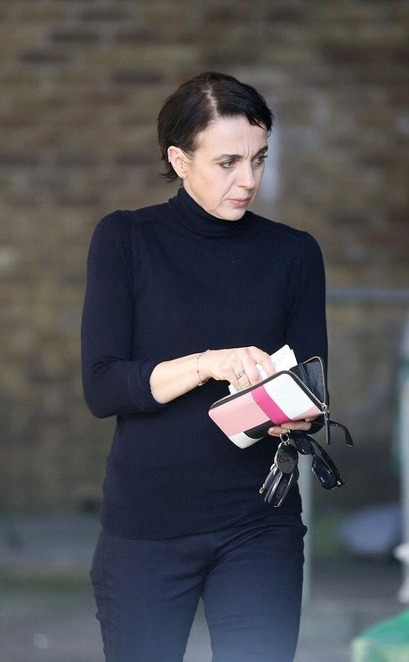 Nacktes geleaktes OnlyFans-Foto von Amanda Abbington