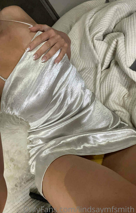 Nacktes geleaktes OnlyFans-Foto von Lindsay Smith