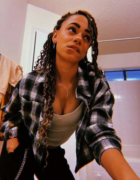 Nacktes geleaktes OnlyFans-Foto von Blackkrystal