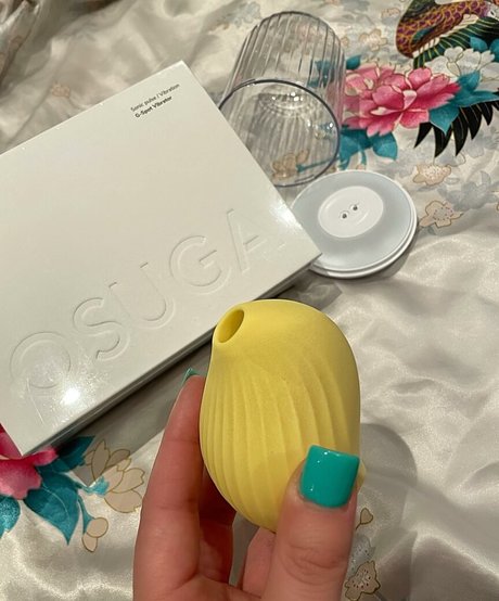 Nacktes geleaktes OnlyFans-Foto von Peaches