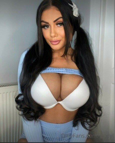 Nacktes geleaktes OnlyFans-Foto von Linsay Streatfield