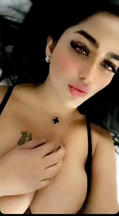 Nacktes geleaktes OnlyFans-Foto von Pakistani Beauties
