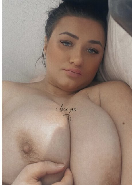 Nacktes geleaktes OnlyFans-Foto von Indigo Birmingham