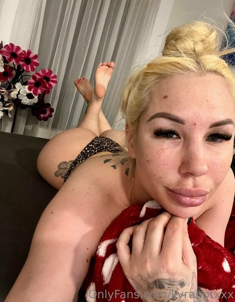 Nacktes geleaktes OnlyFans-Foto von Kyra Hot
