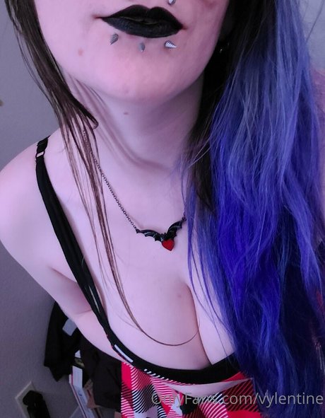 Nacktes geleaktes OnlyFans-Foto von Vylentine
