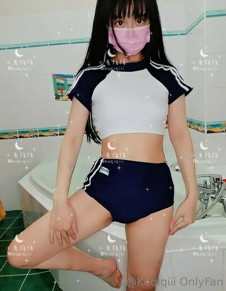 Nacktes geleaktes OnlyFans-Foto von Kuqiqiii