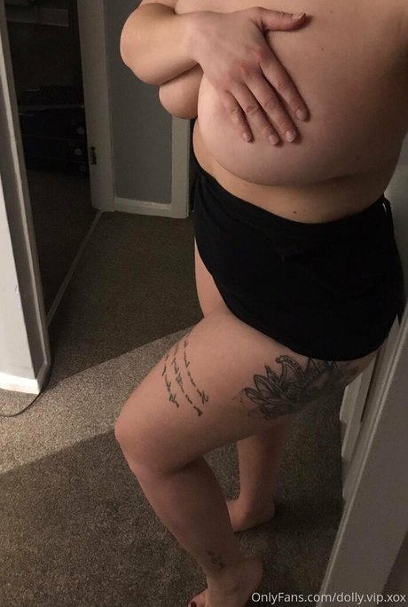 Nacktes geleaktes OnlyFans-Foto von Itsdollyxxx