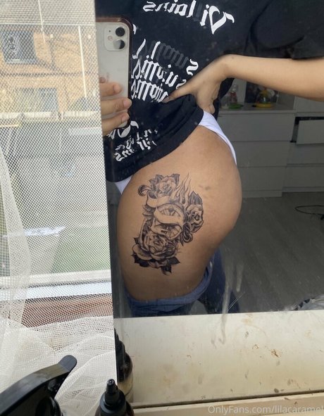 Nacktes geleaktes OnlyFans-Foto von Lilacaramel