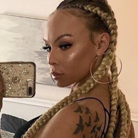 Krissy Mechelle