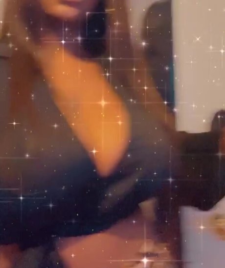 Nacktes geleaktes OnlyFans-Foto von Mimilicious Mimi