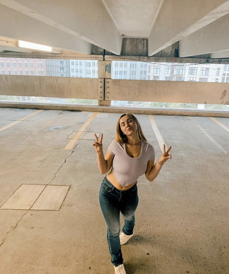 Nacktes geleaktes OnlyFans-Foto von Marina Brooks