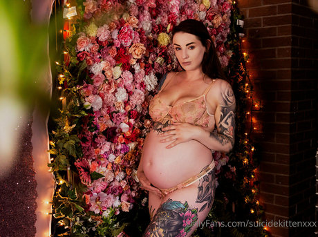 Suicidekittenxxx