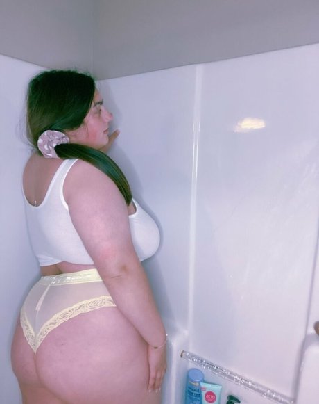 Nacktes geleaktes OnlyFans-Foto von Jazminealeahh