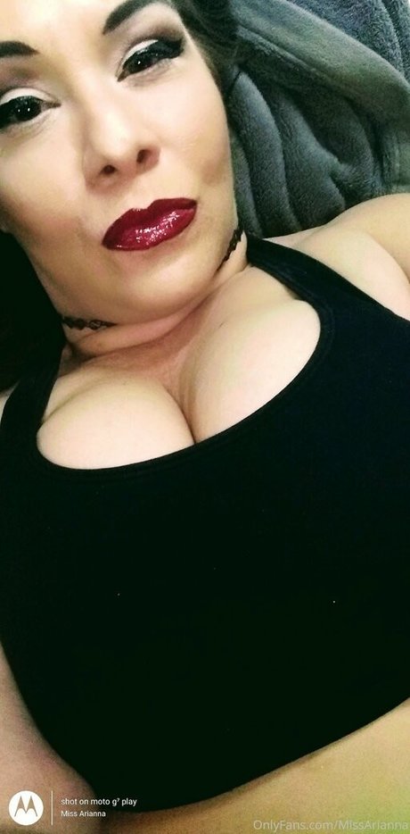 Nacktes geleaktes OnlyFans-Foto von Missarianna4u