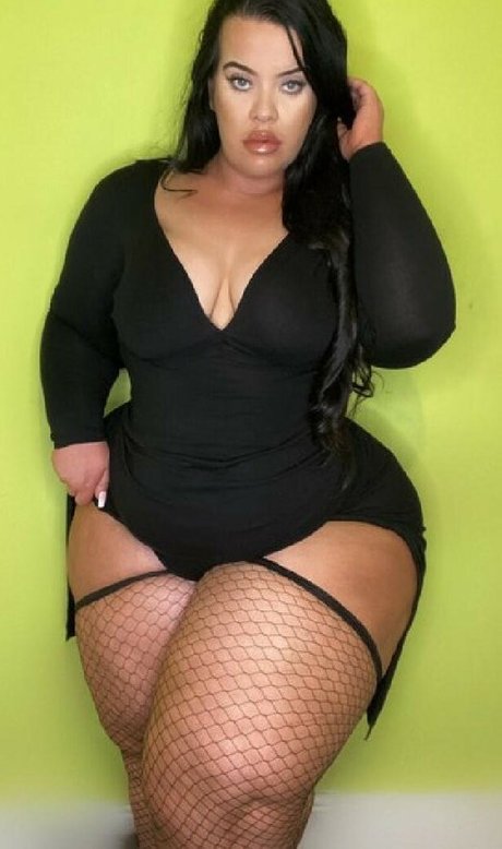 Nacktes geleaktes OnlyFans-Foto von Thickgreekbleu