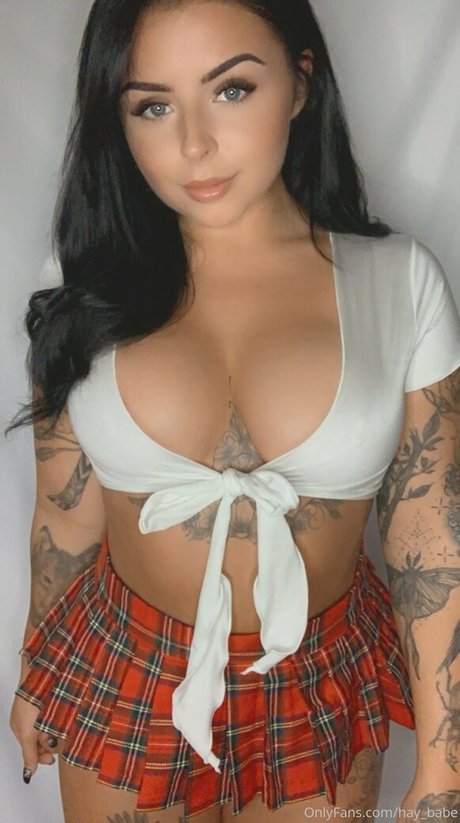Hay_babe