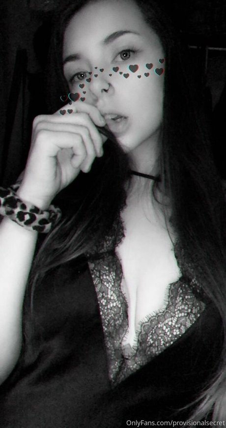 Nacktes geleaktes OnlyFans-Foto von Provisionalsecret