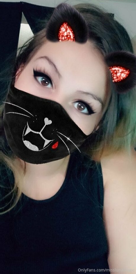 Nacktes geleaktes OnlyFans-Foto von Misslunamagic
