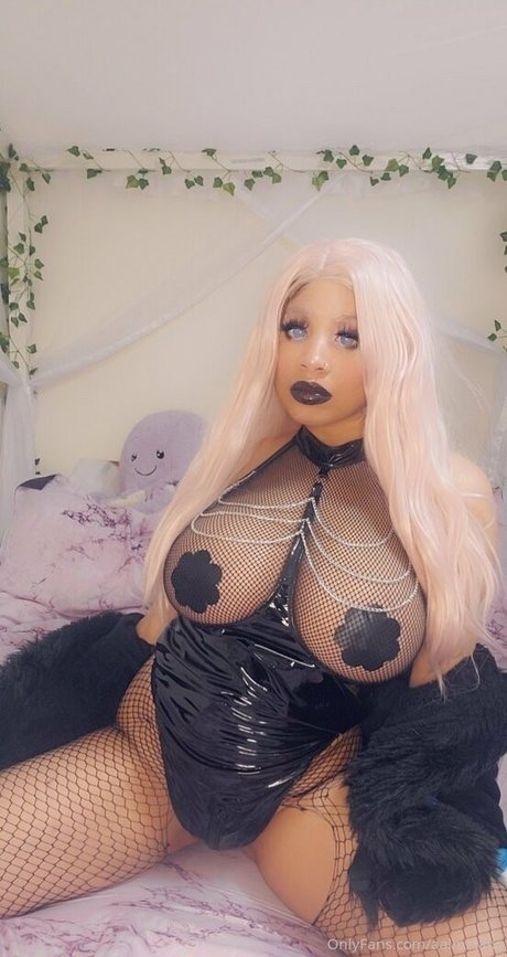 Nacktes geleaktes OnlyFans-Foto von Aaimztako
