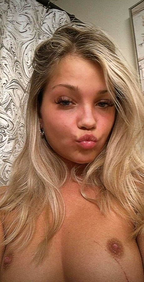 Nacktes geleaktes OnlyFans-Foto von Jessarenee21