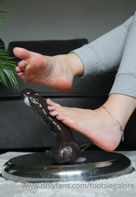 Nacktes geleaktes OnlyFans-Foto von Footsiegalore
