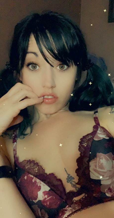 Nacktes geleaktes OnlyFans-Foto von Altaluna