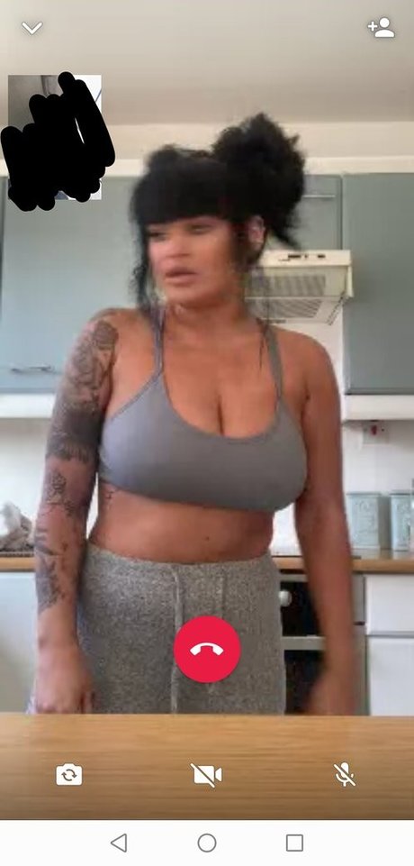 Nacktes geleaktes OnlyFans-Foto von Nicole Tyson
