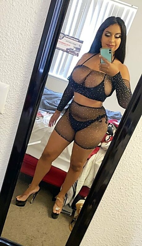 Nacktes geleaktes OnlyFans-Foto von Jennieafterdark